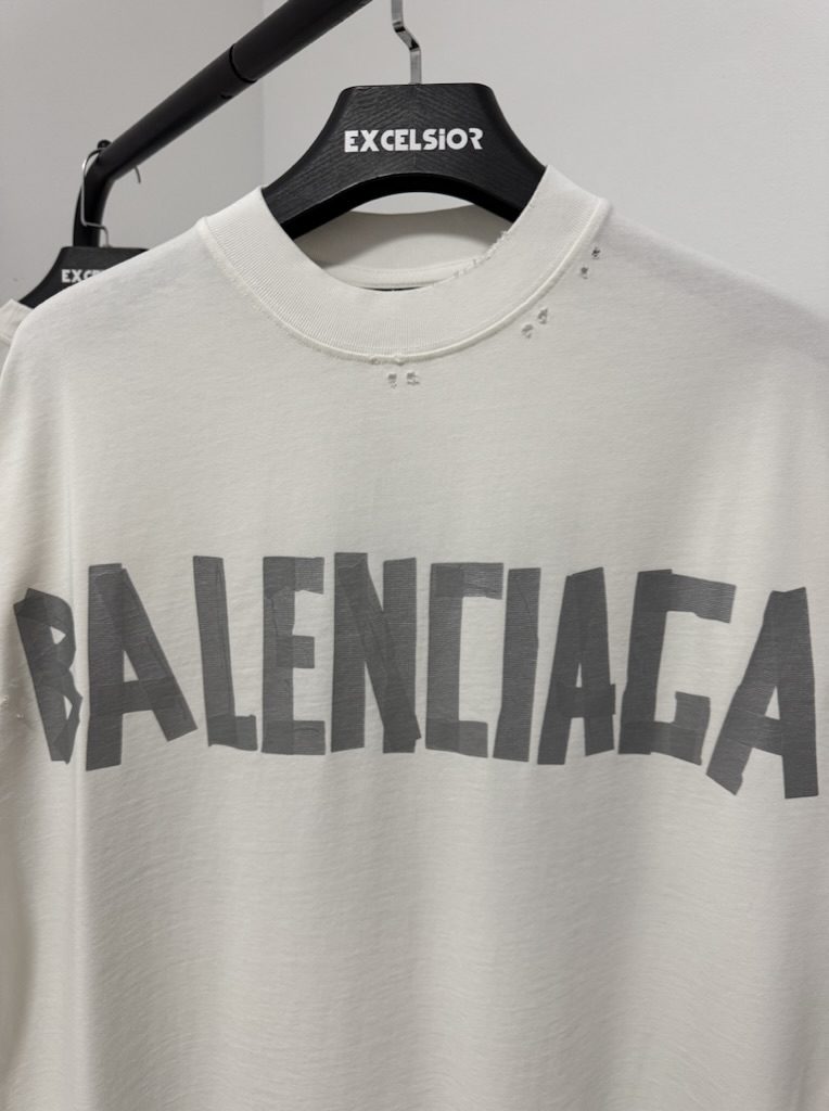 BALENCIAGA CAMISETA