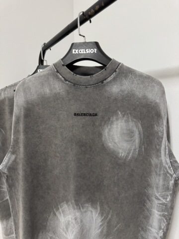 BALENCIAGA CAMISETA