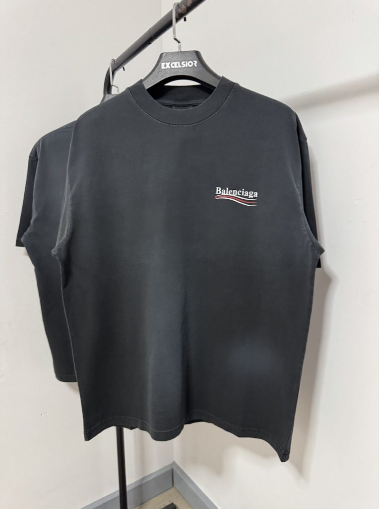 BALENCIAGA CAMISETA