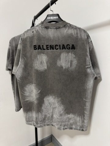 BALENCIAGA CAMISETA