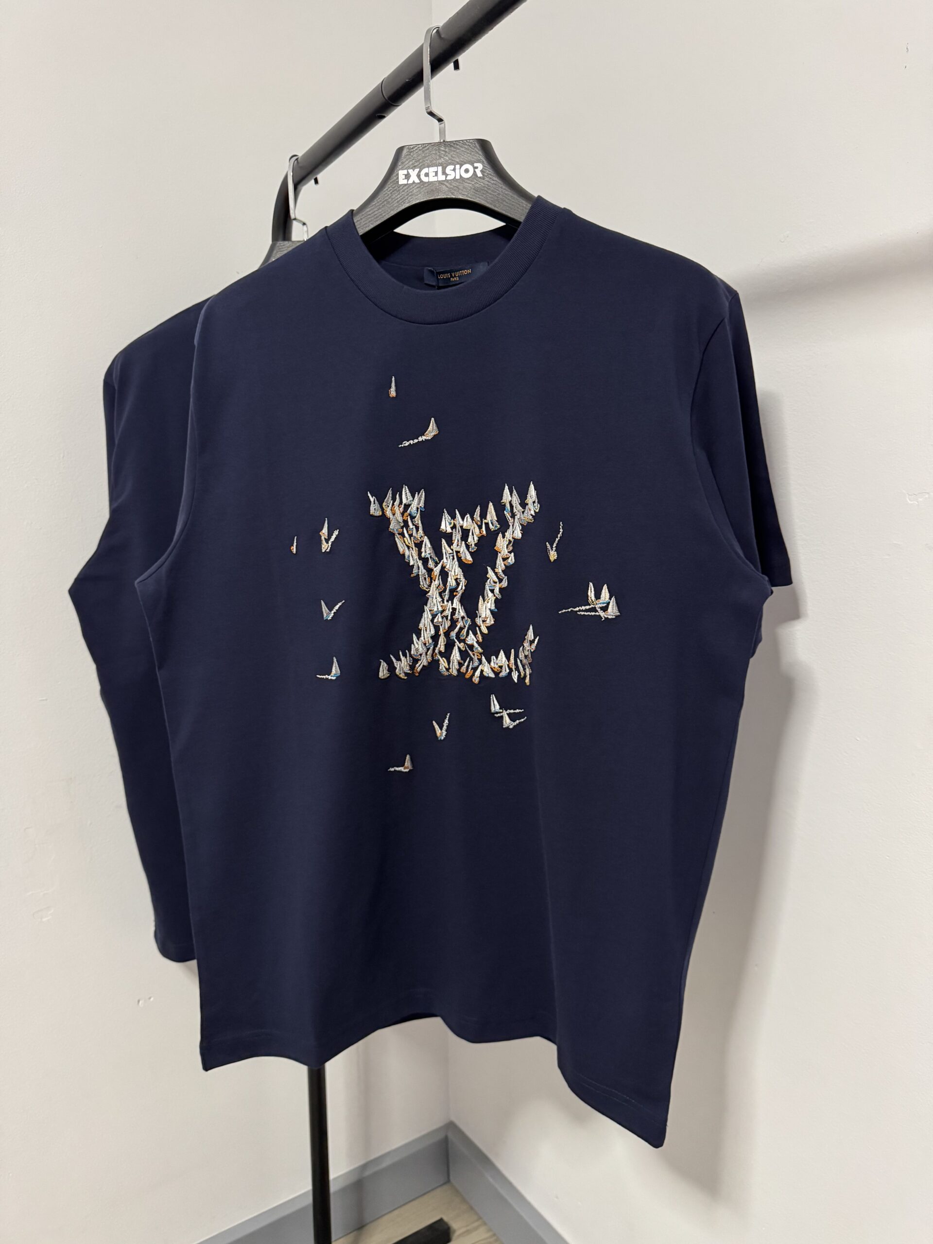 LOUIS VUITTON CAMISETA