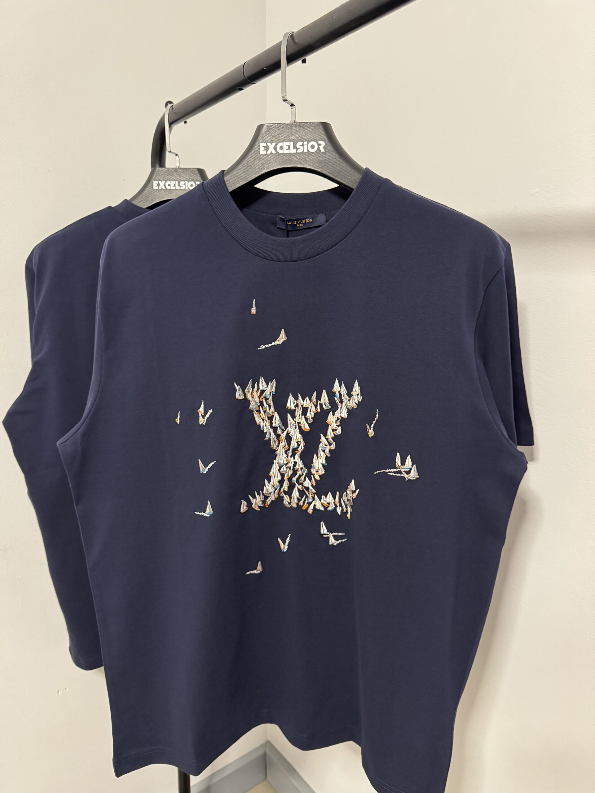 LOUIS VUITTON CAMISETA