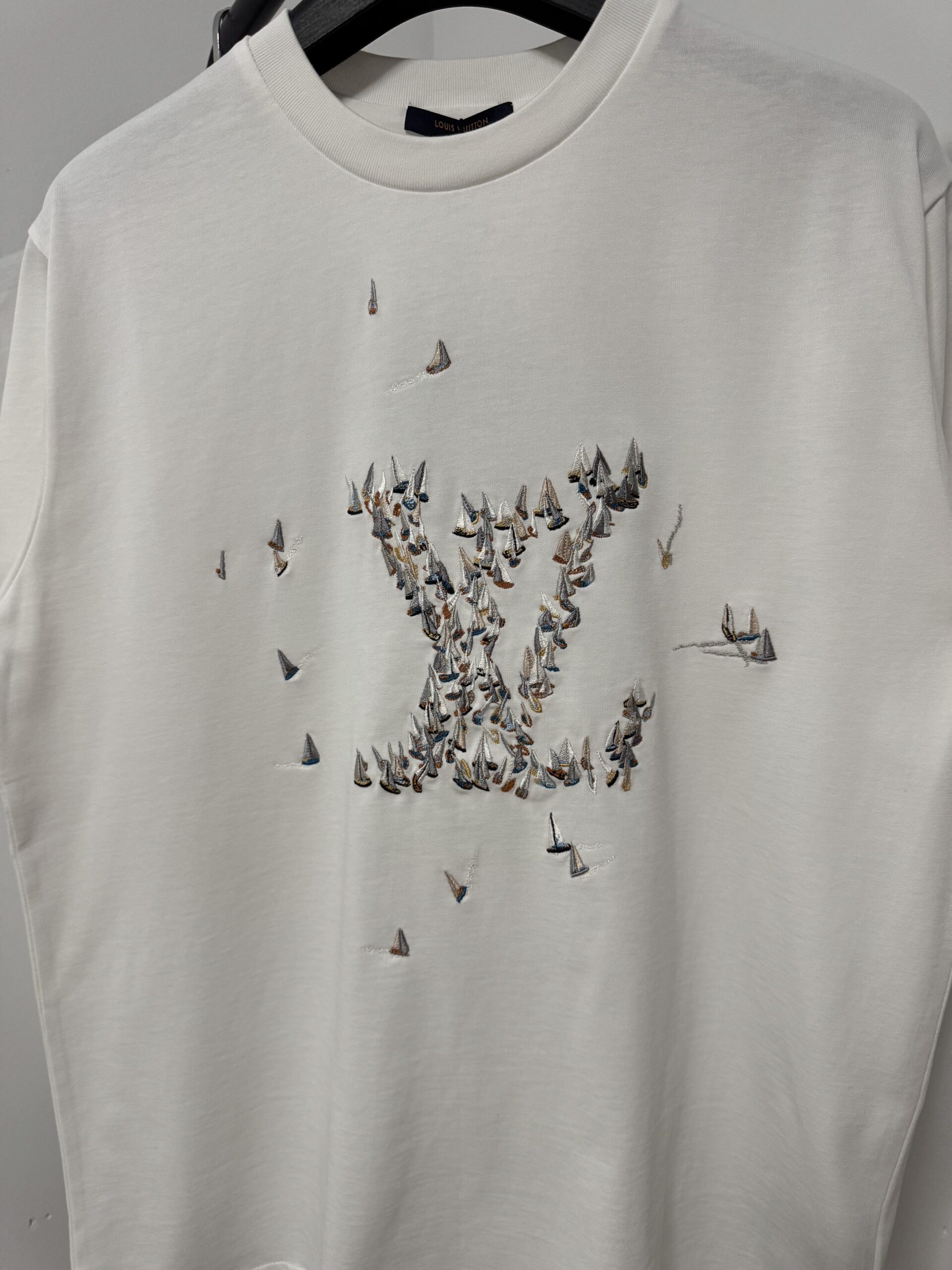 LOUIS VUITTON CAMISETA