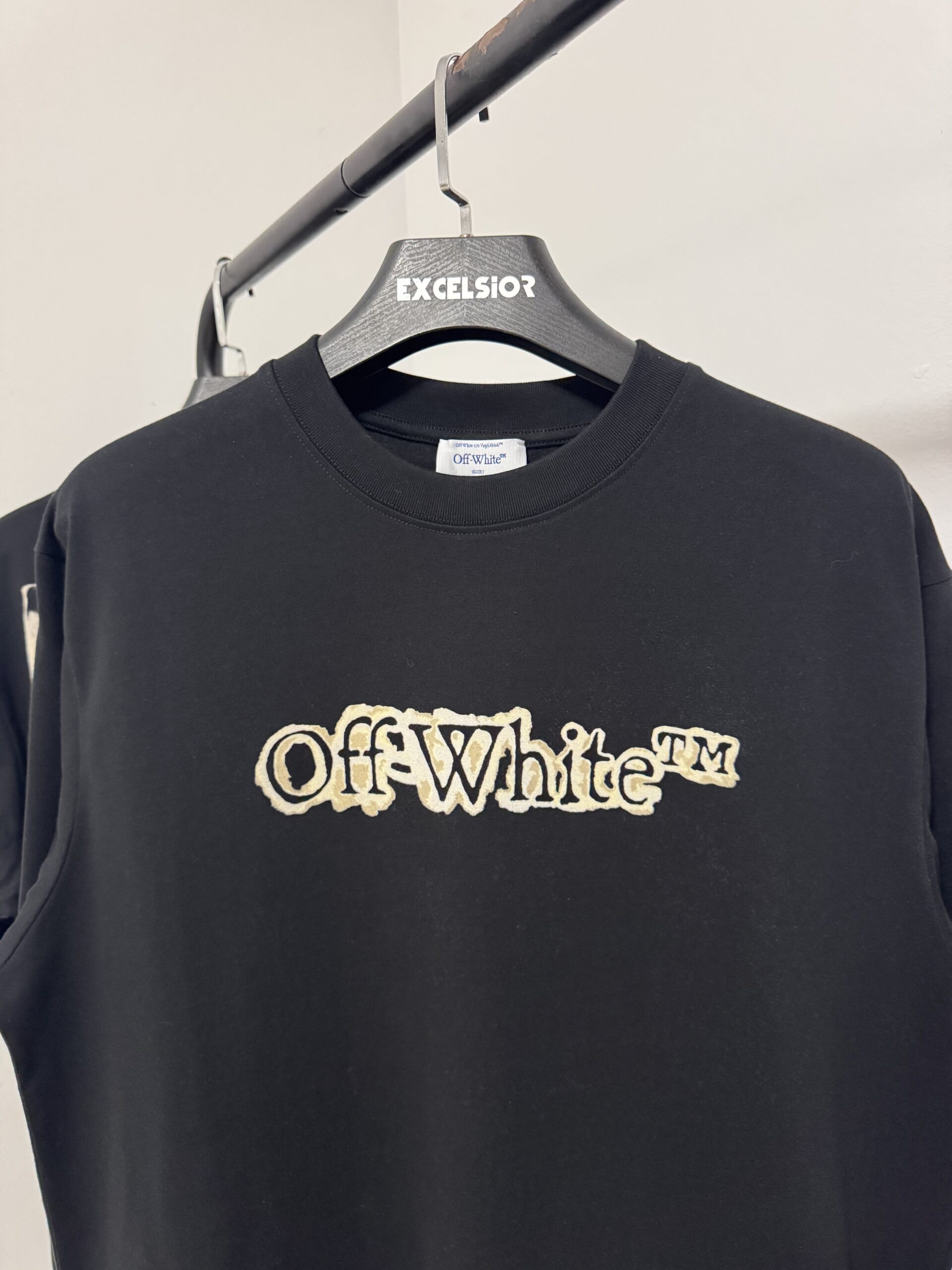 OFF WHITE CAMISETA