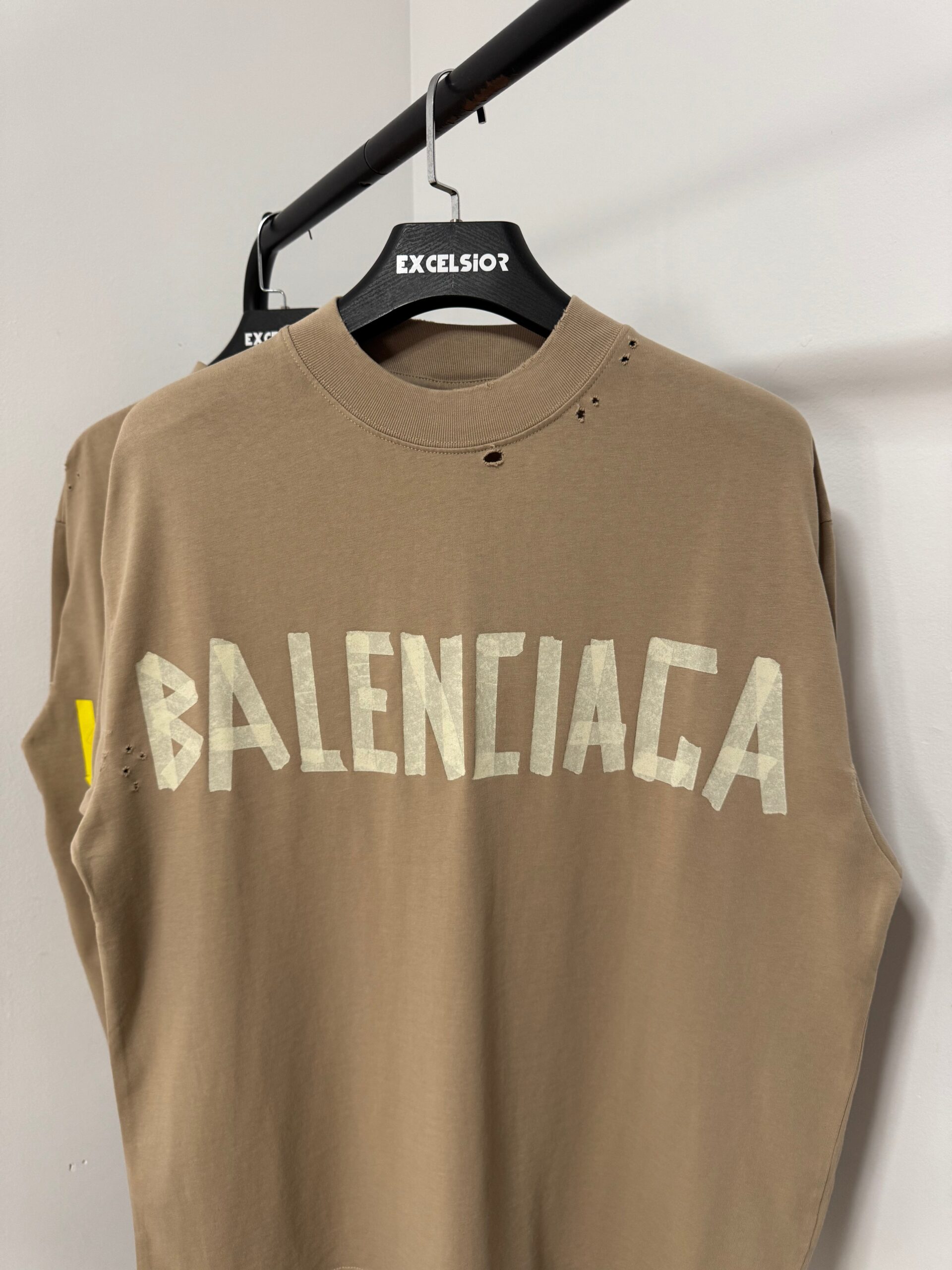 BALENCIAGA CAMISETA