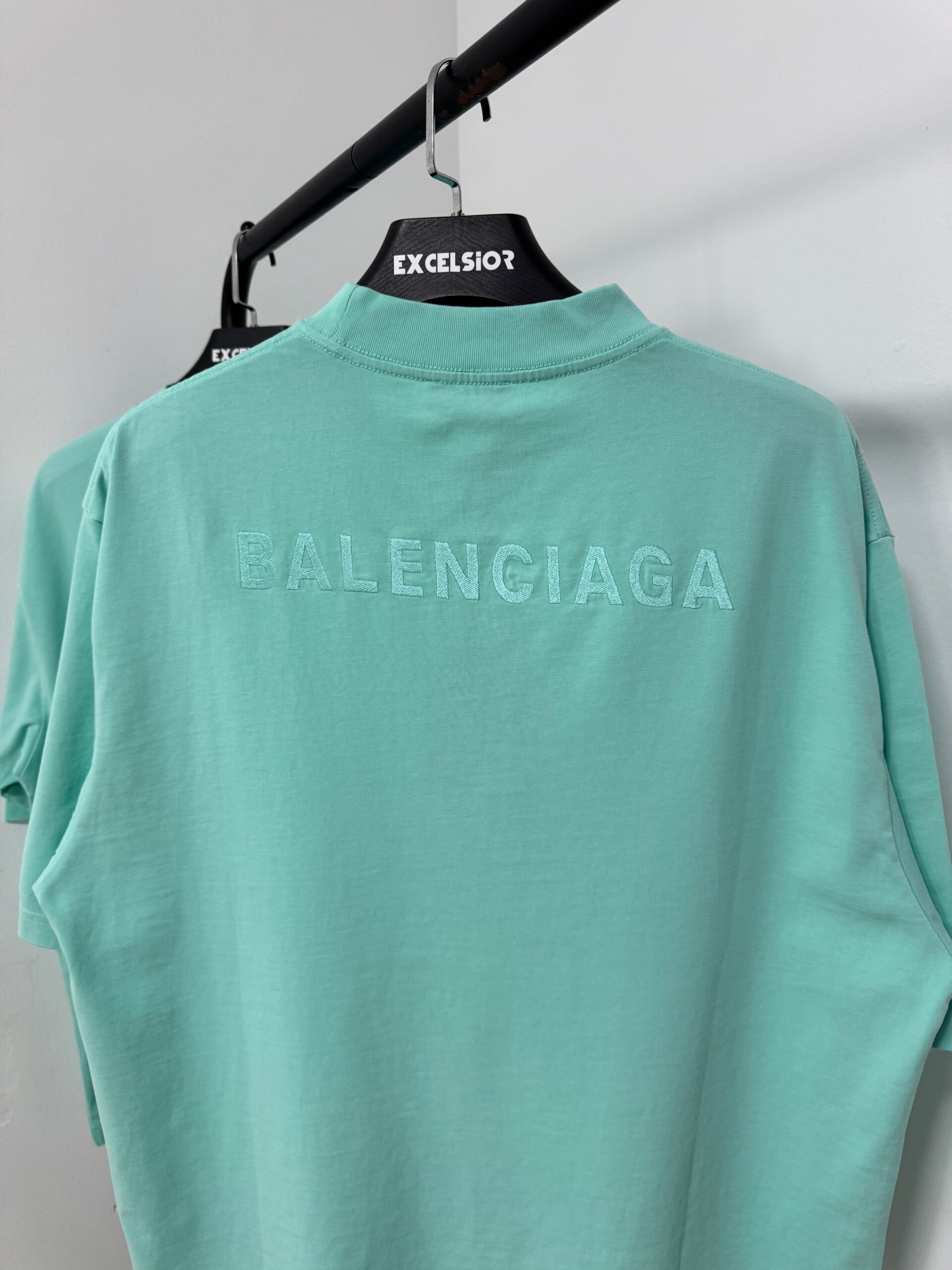 BALENCIAGA CAMISETA