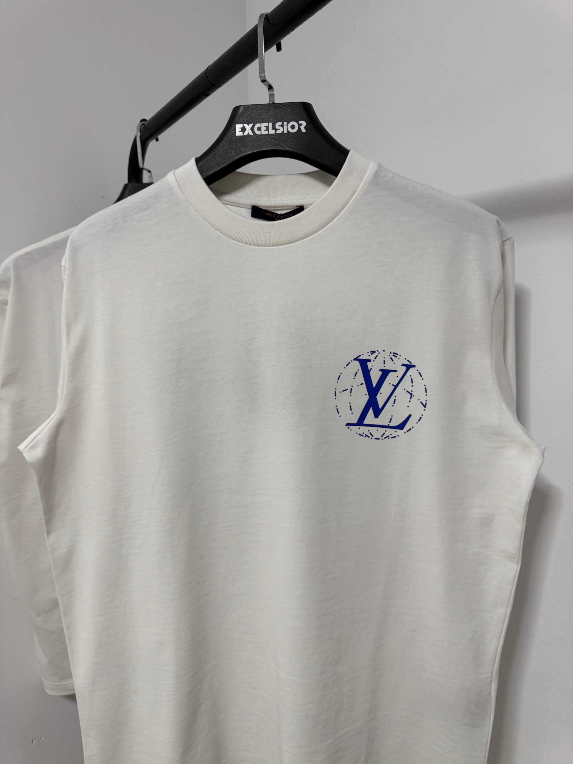 LOUIS VUITTON CAMISETA