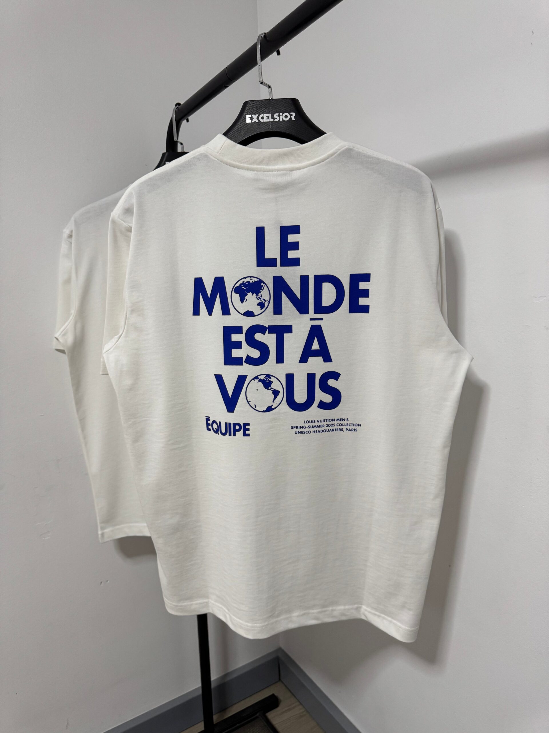 LOUIS VUITTON CAMISETA