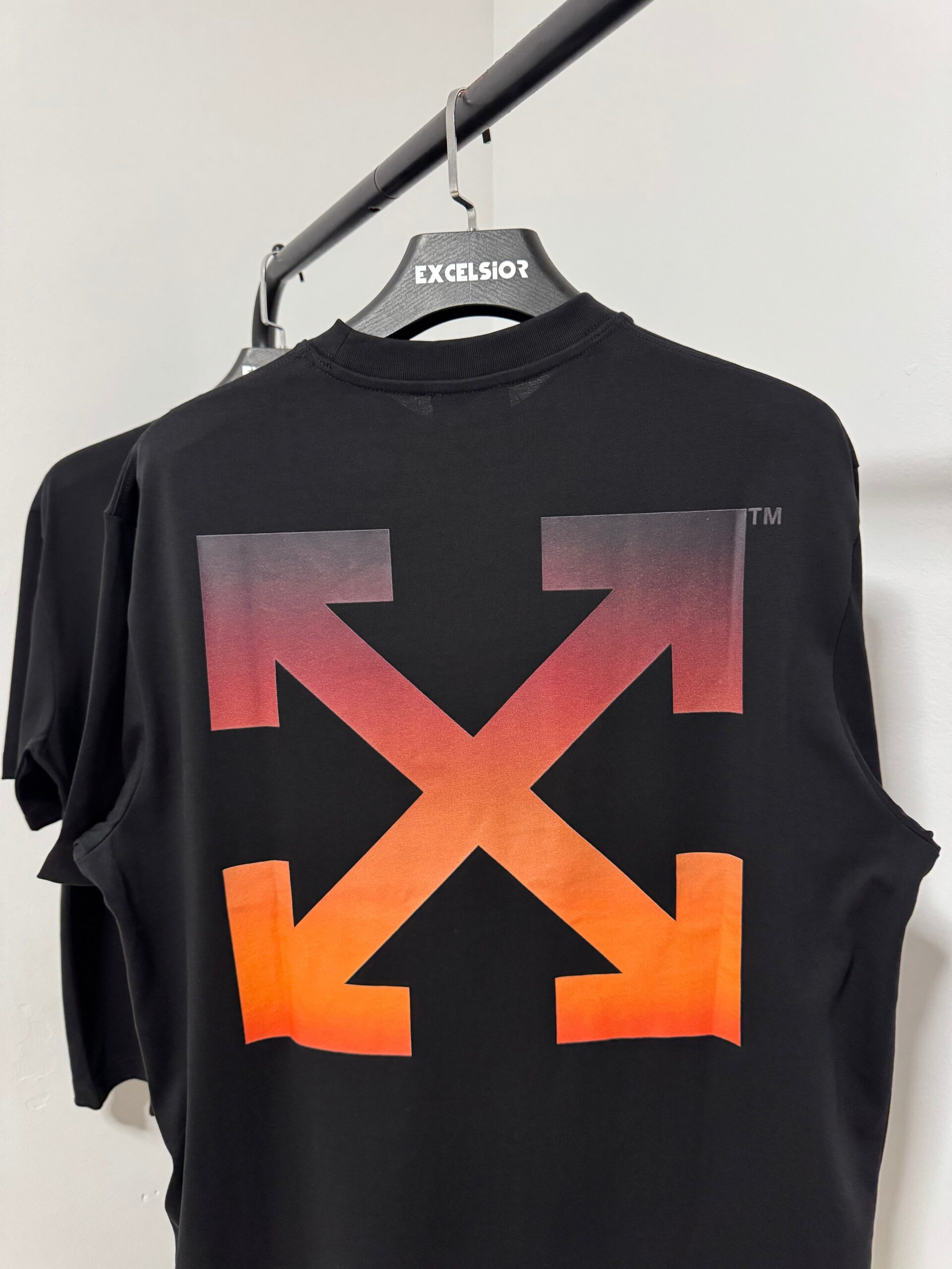 OFF WHITE CAMISETA