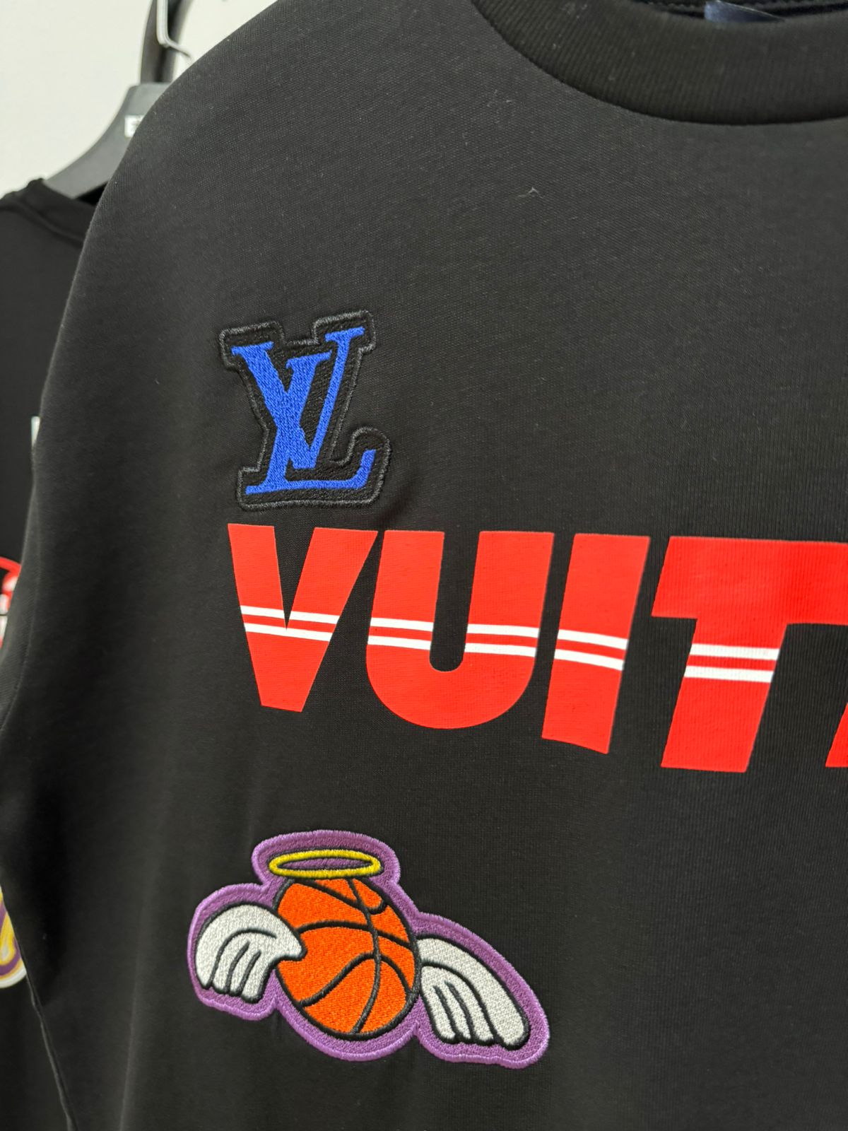 LOUIS VUITTON CAMISETA