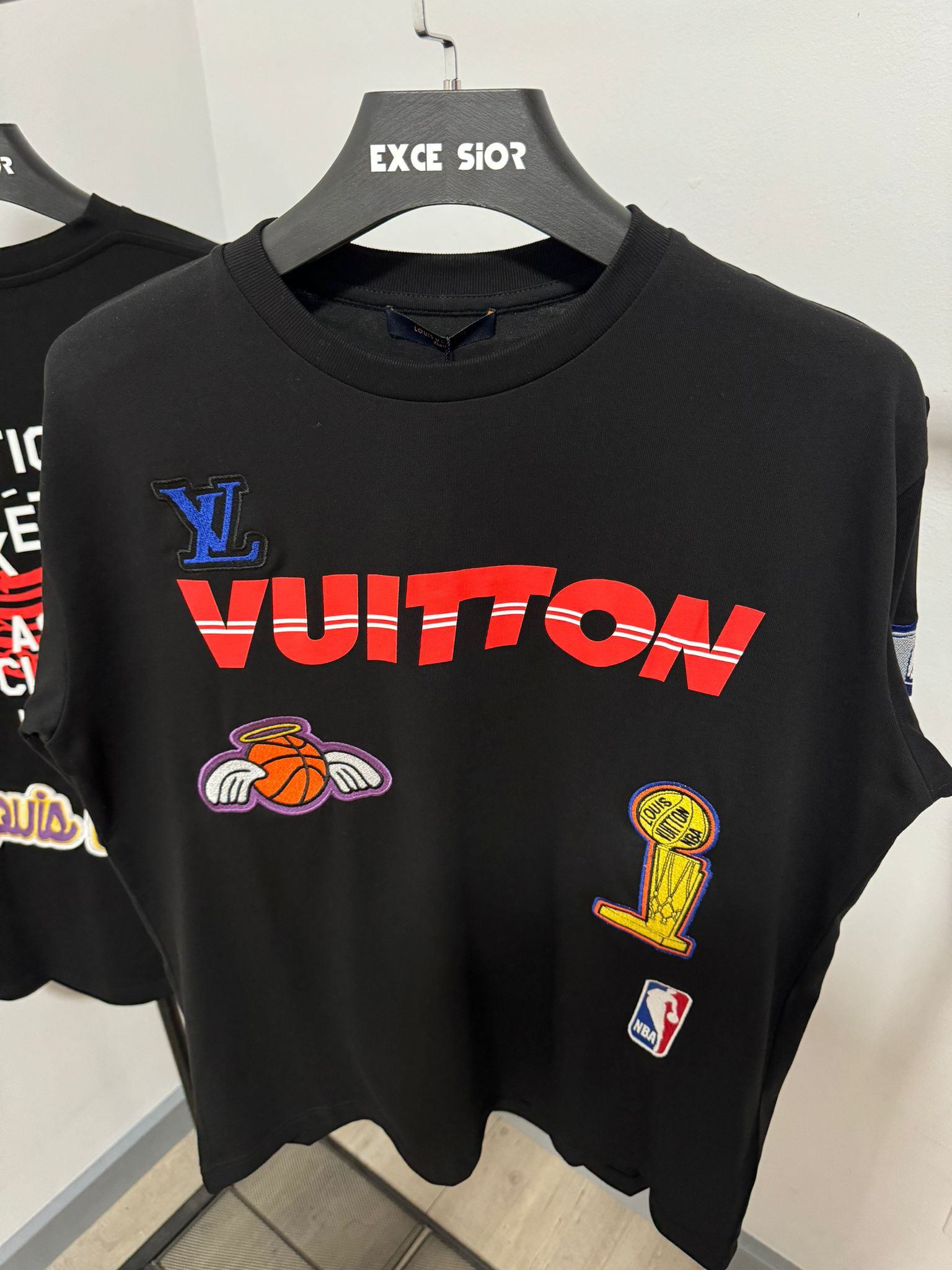 LOUIS VUITTON CAMISETA