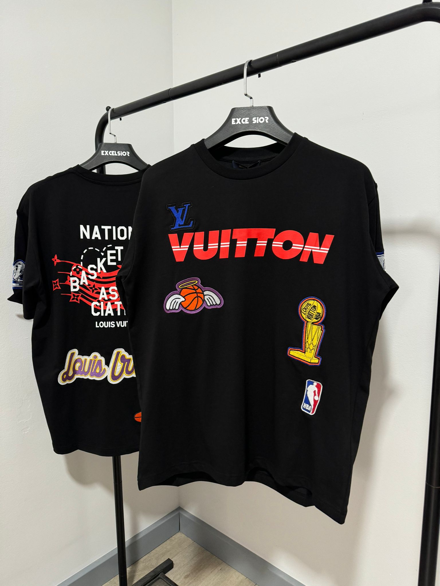 LOUIS VUITTON CAMISETA