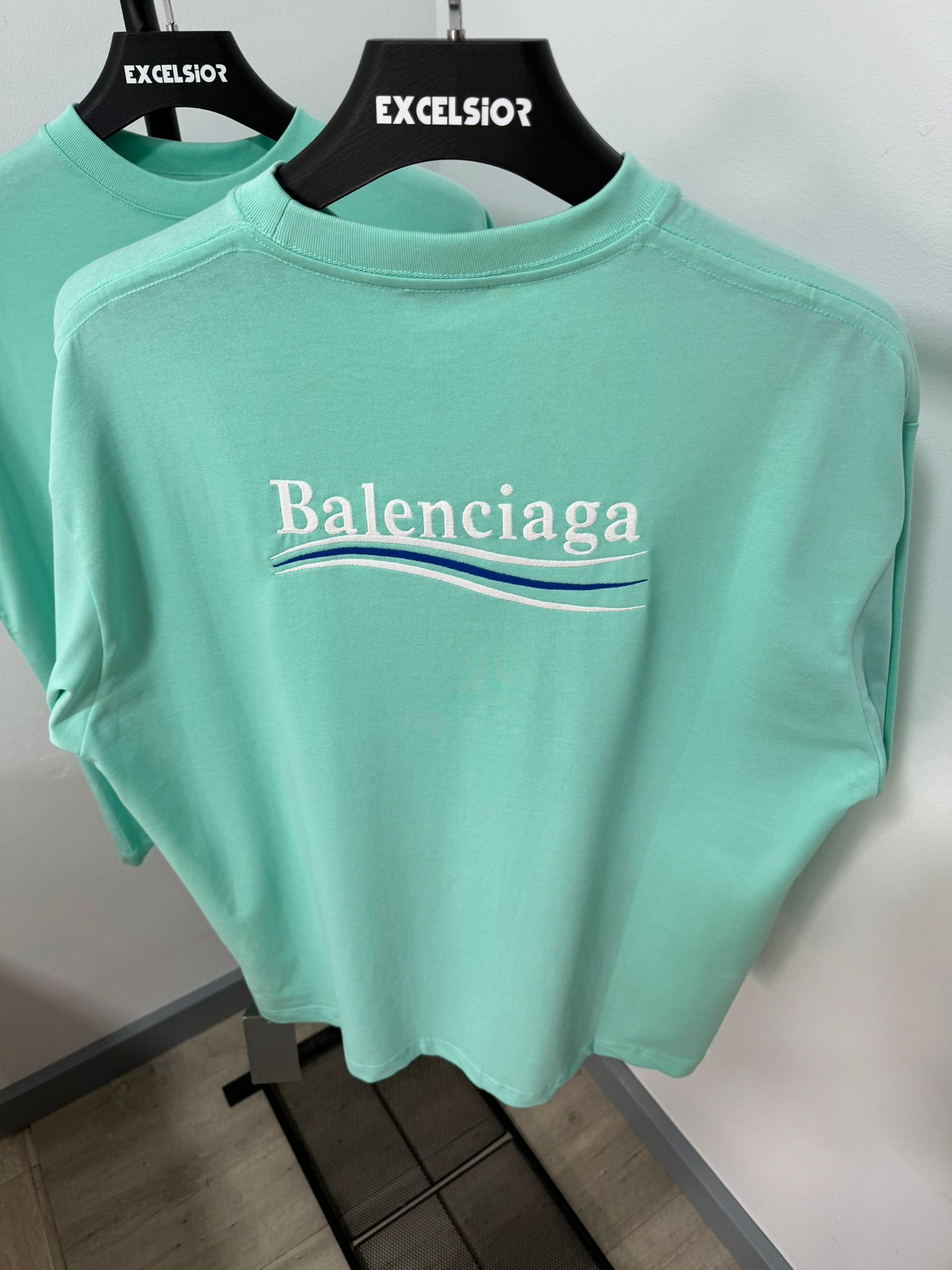 BALENCIAGA CAMISETA