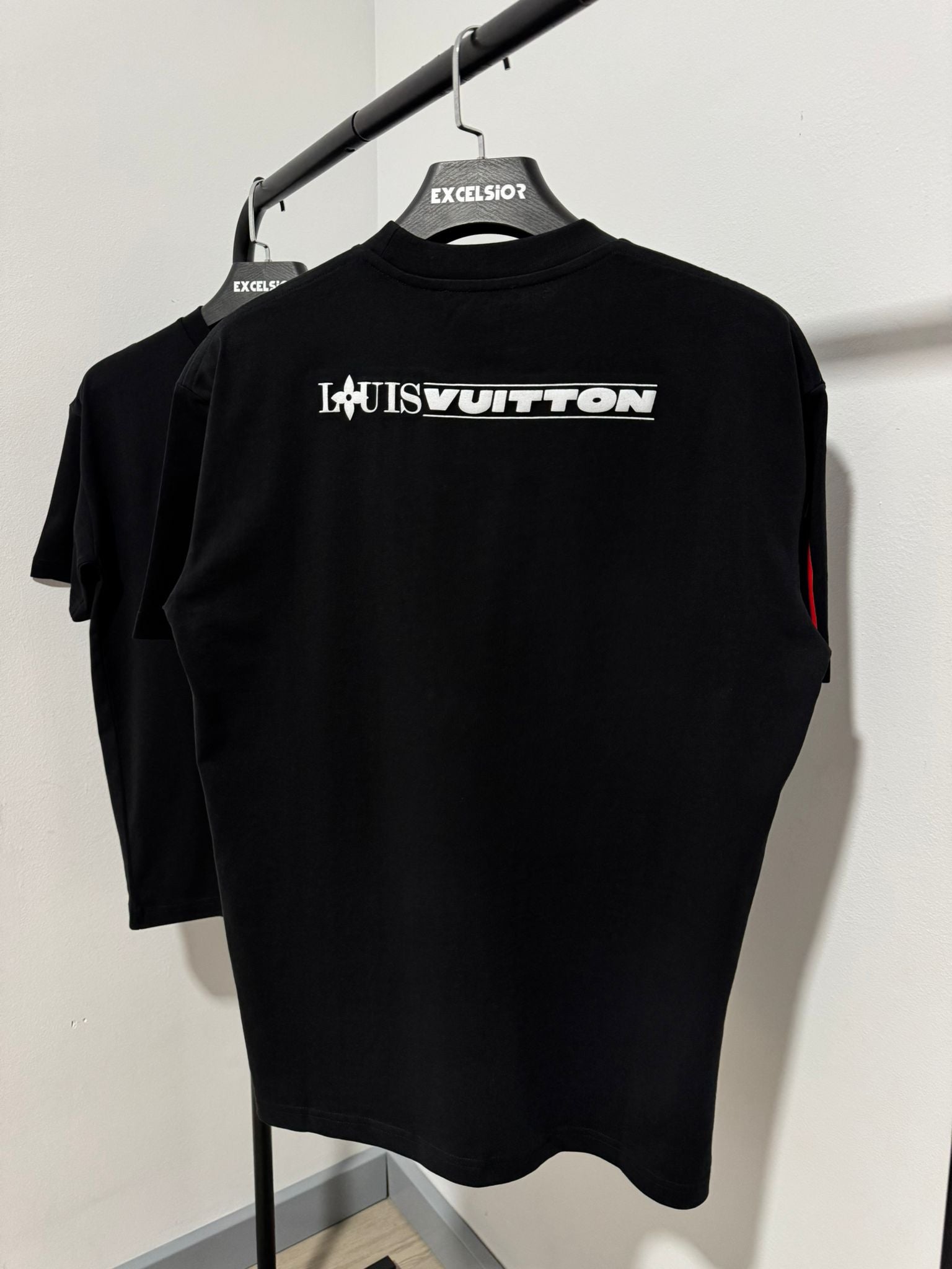 LOUIS VUITTON CAMISETA