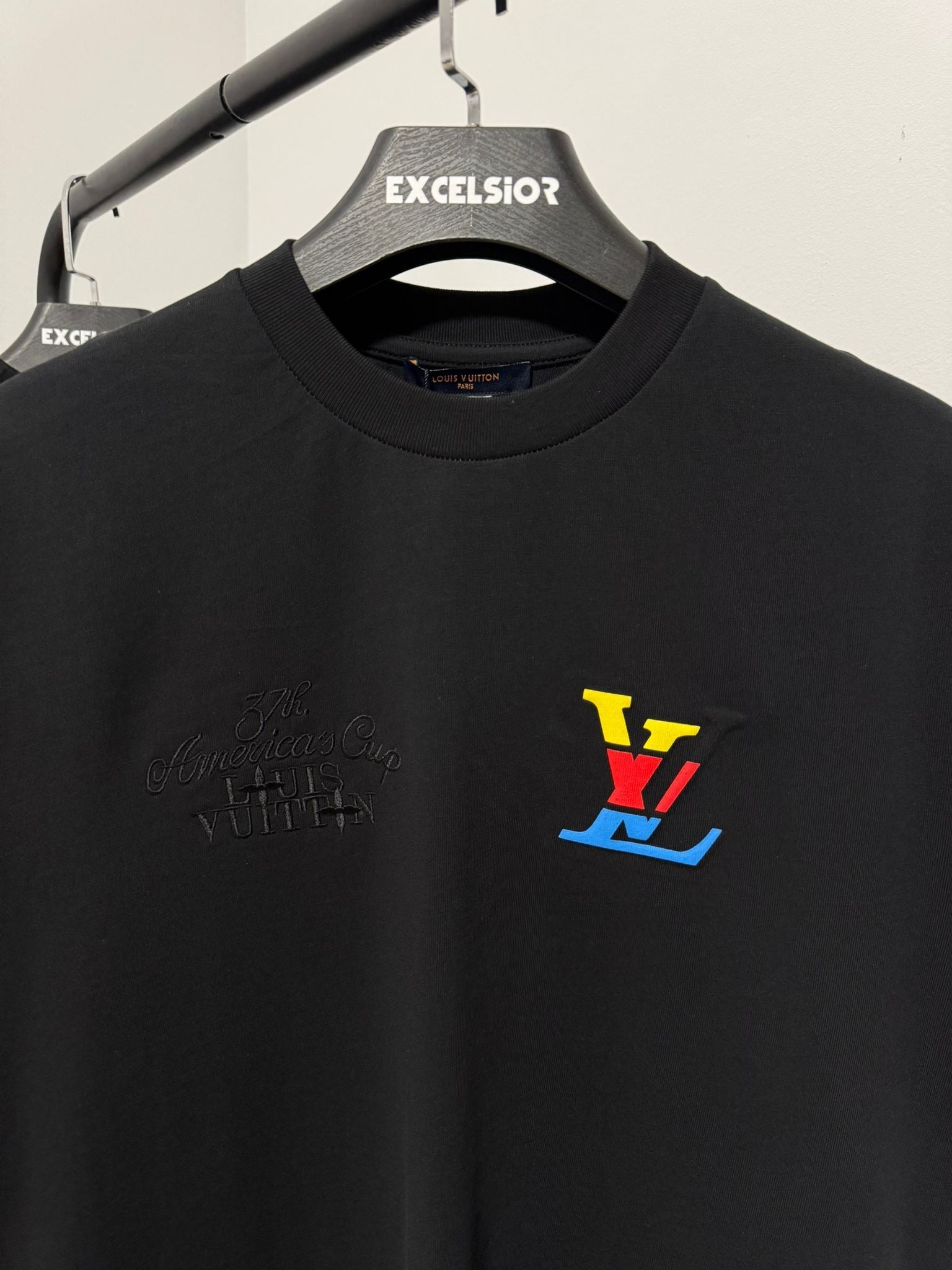 LOUIS VUITTON CAMISETA