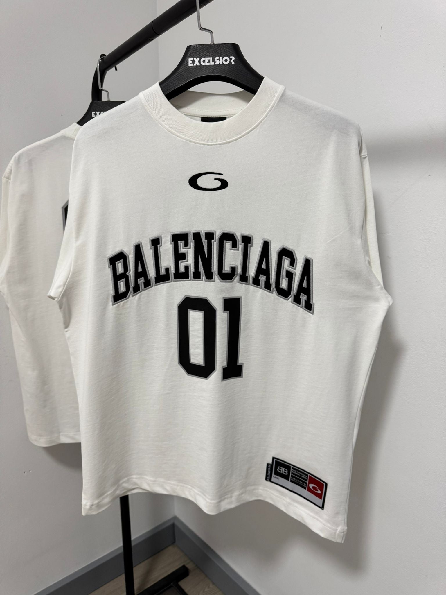 BALENCIAGA CAMISETA