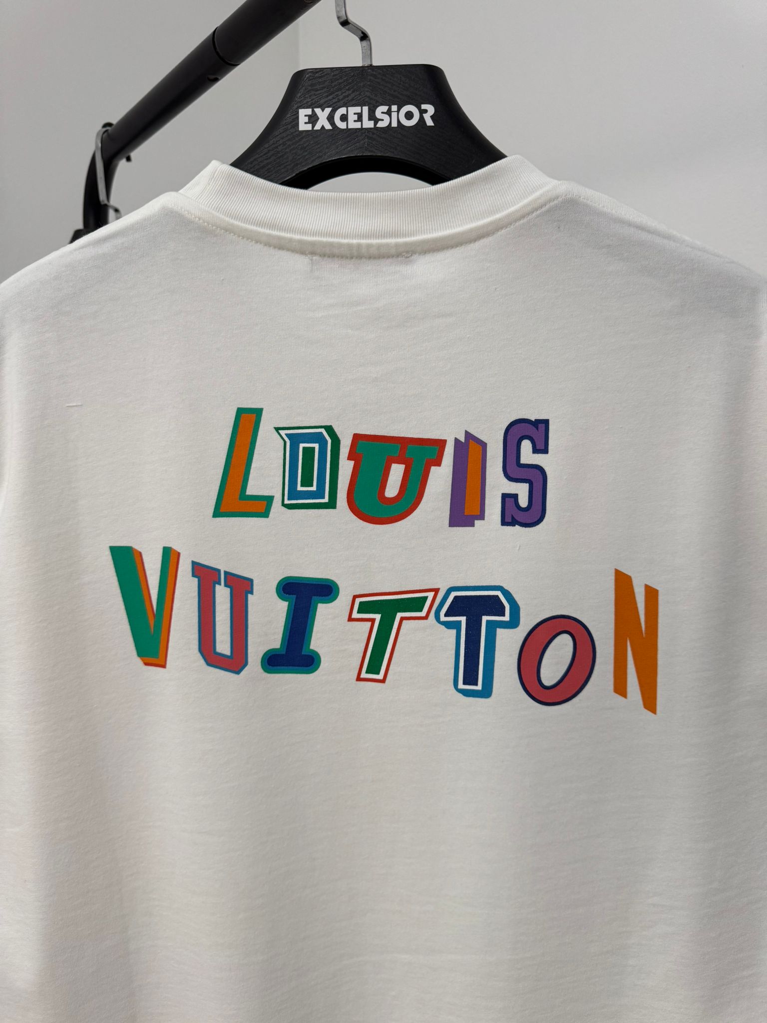 LOUIS VUITTON CAMISETA