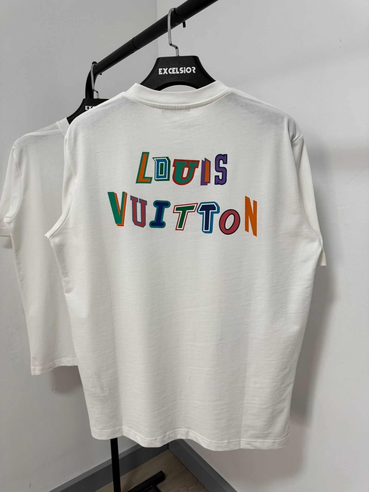 LOUIS VUITTON CAMISETA