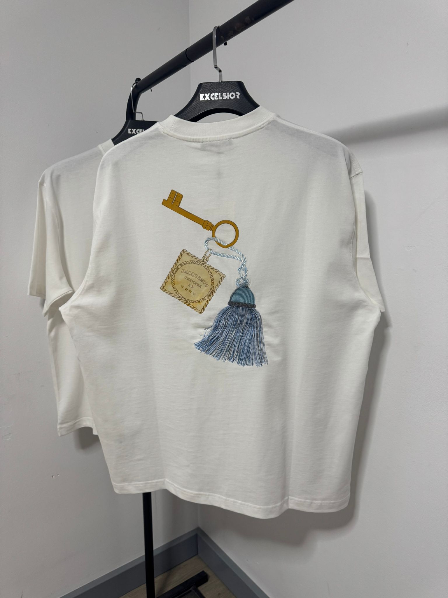 JACQUEMUS CAMISETA